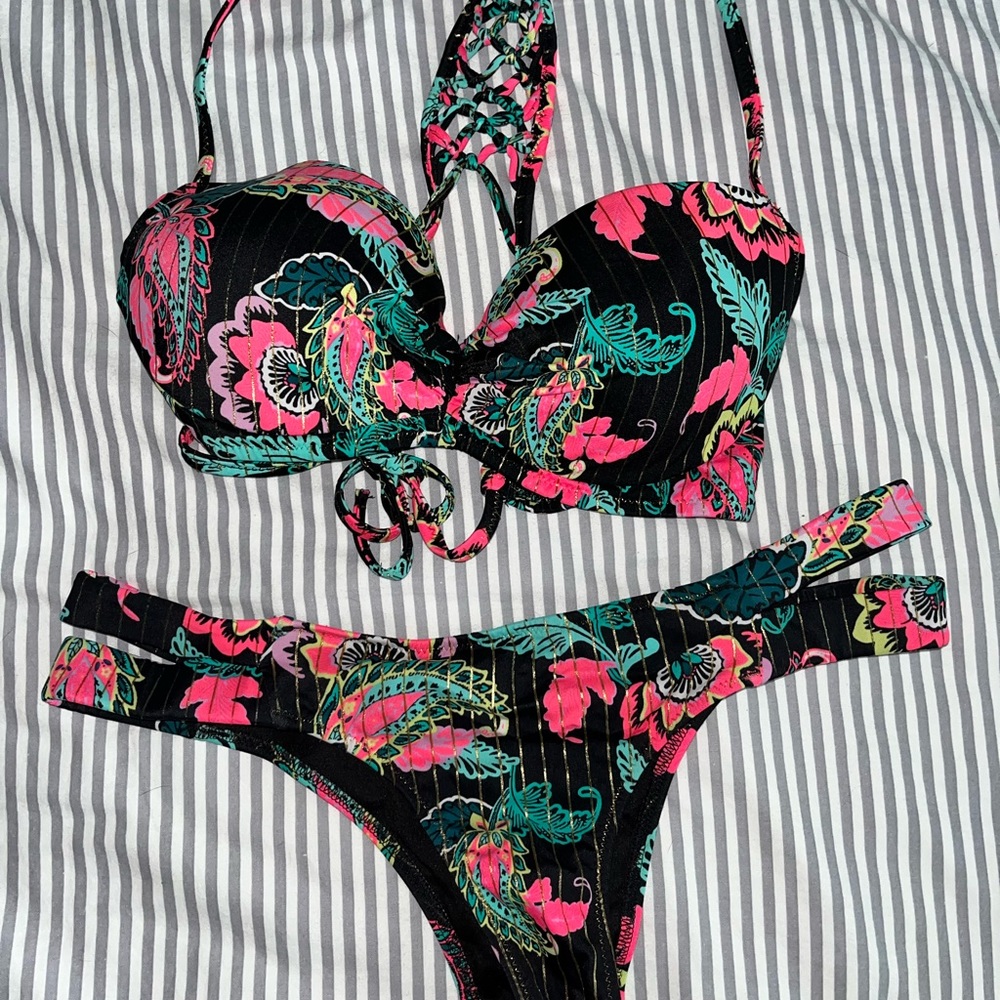 Bikini